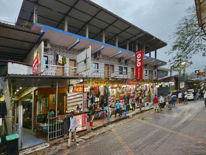 Oyo 10809 Hotel Tushar Inn Baga Exterior foto
