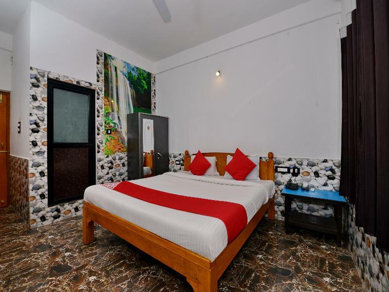 Oyo 10809 Hotel Tushar Inn Baga Exterior foto